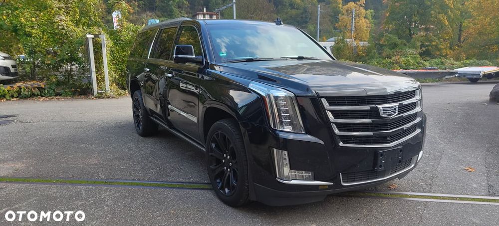 Cadillac Escalade 6.2 V8 AWD AT Premium - 3