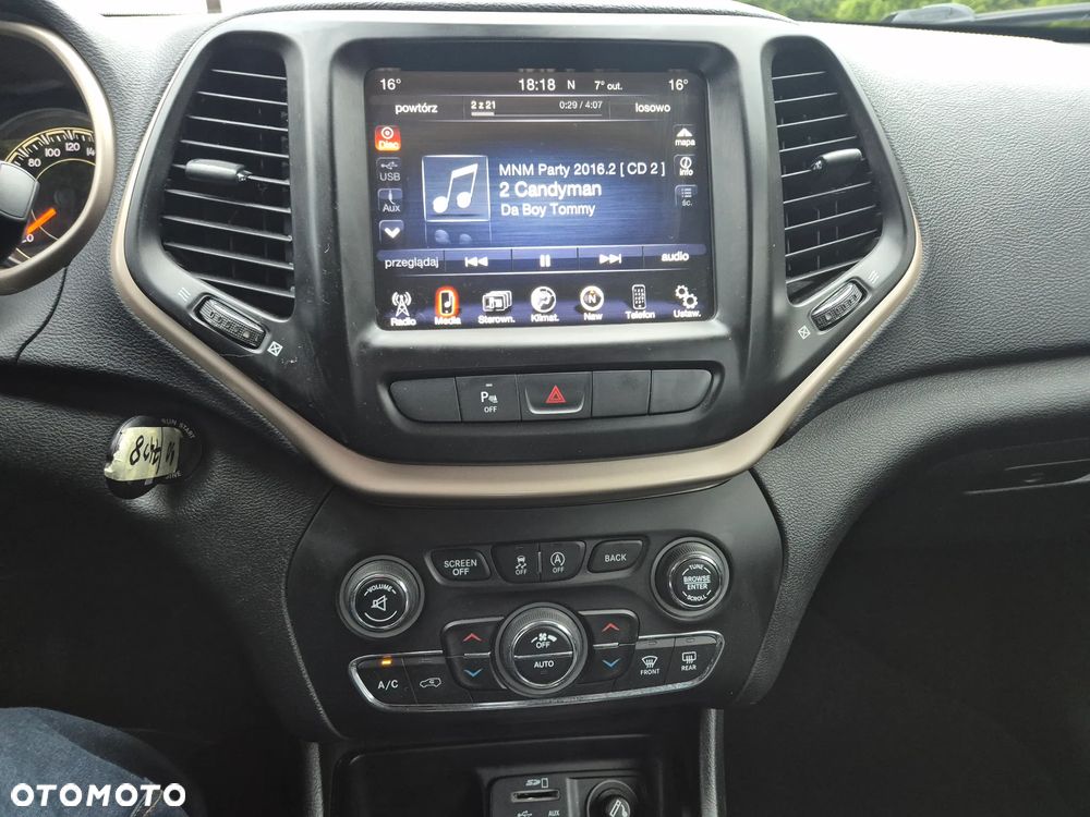 Jeep Cherokee 2.0 MJD 4x2 Longitude EU6 - 11