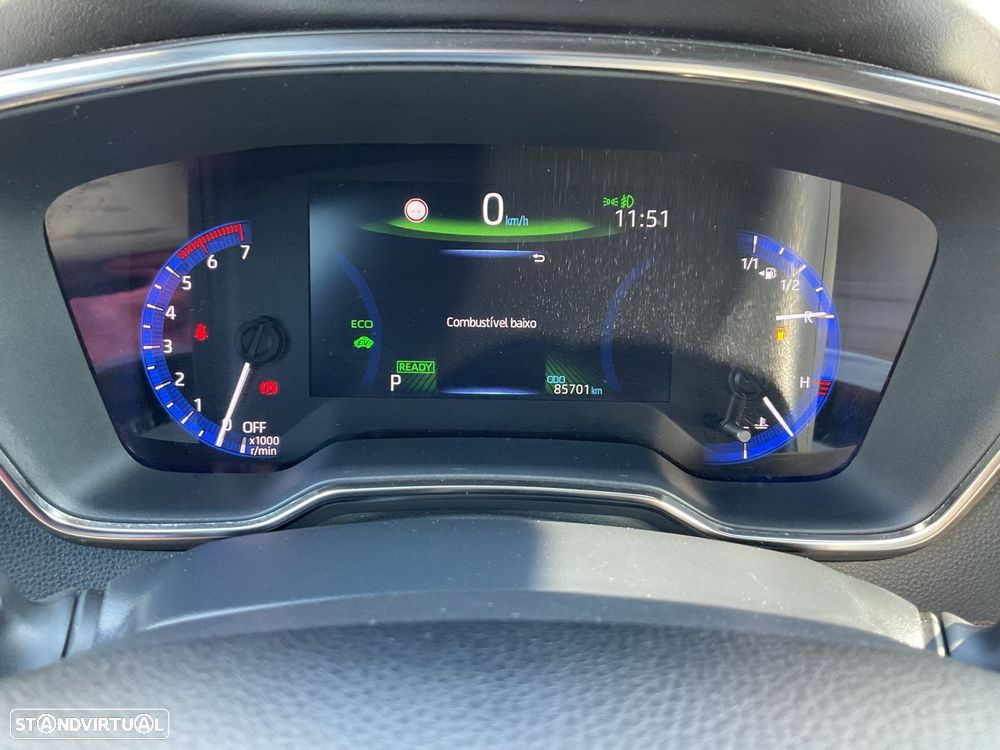 Toyota Corolla 1.8 Hybrid Comfort - 22