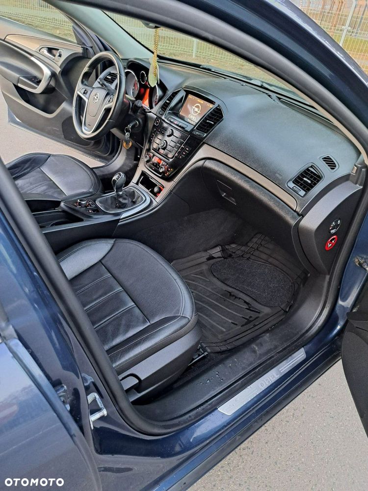 Opel Insignia 2.0 CDTI - 18