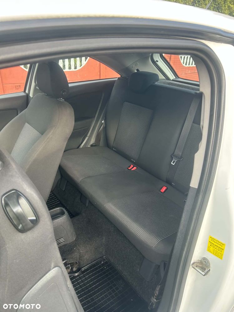 Opel Corsa 1.2 16V Enjoy - 24