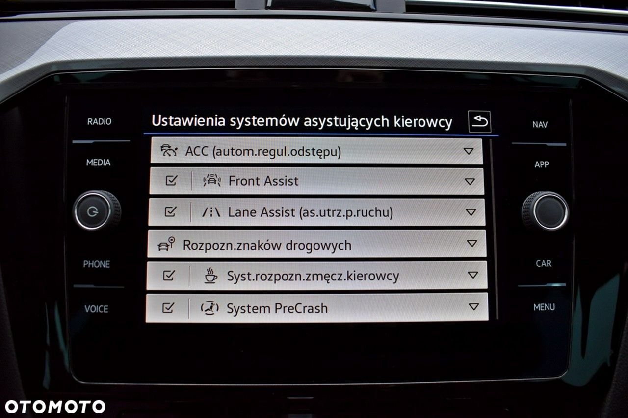 Volkswagen Passat 2.0 TDI EVO Business DSG - 22