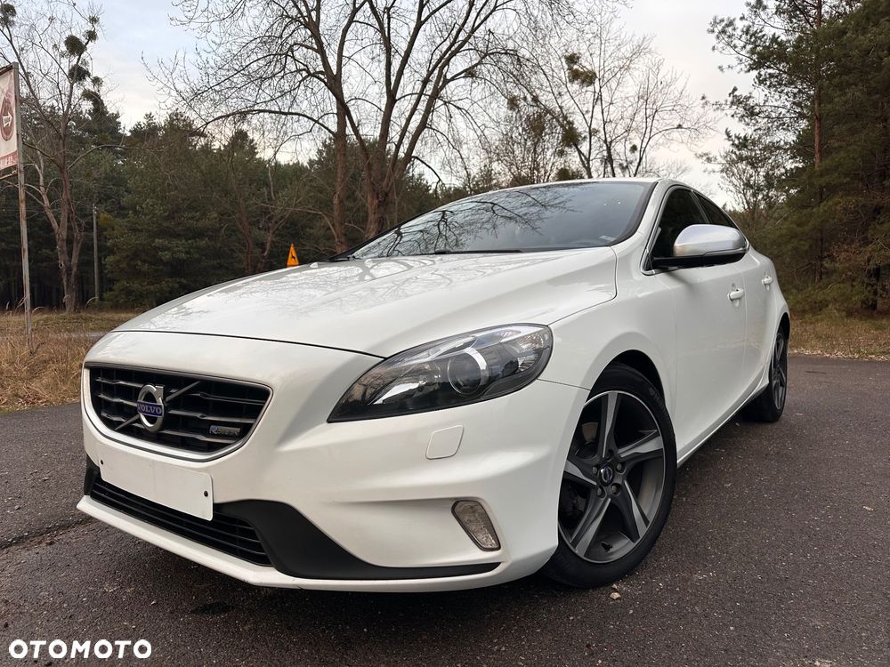 Volvo V40 D2 R Design - 1