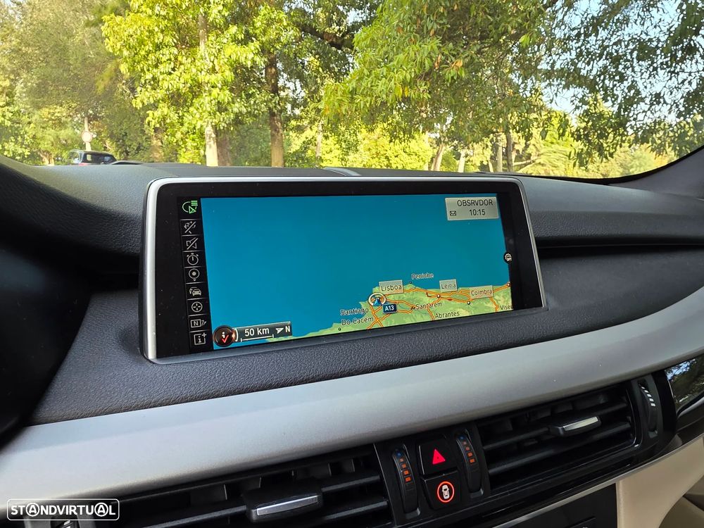 BMW X5 25 d sDrive Comfort 7L - 24