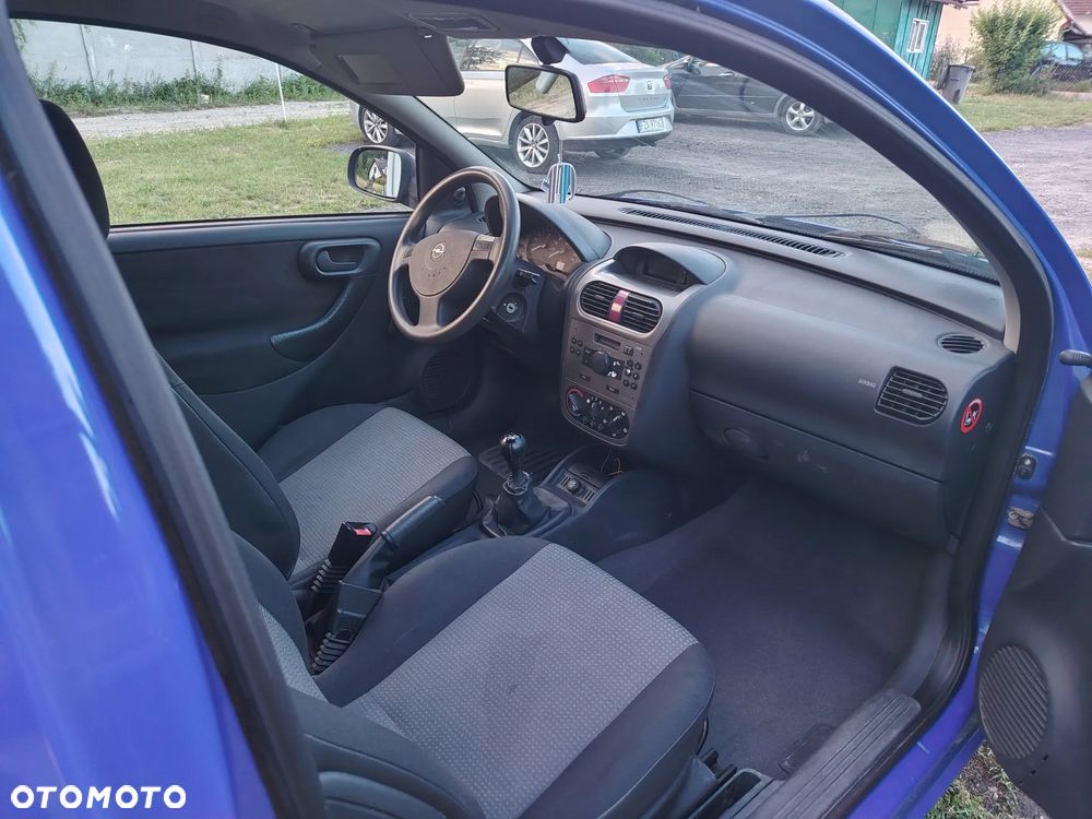 Opel Corsa - 3