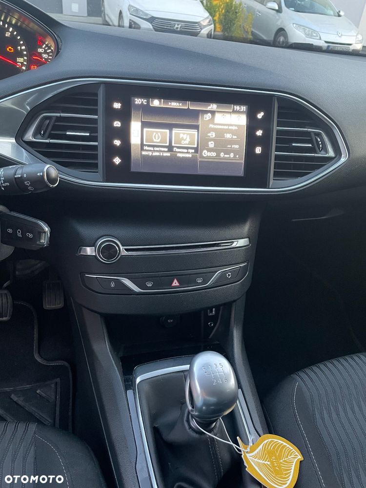 Peugeot 308 BlueHDi 120 Stop & Start Active - 11