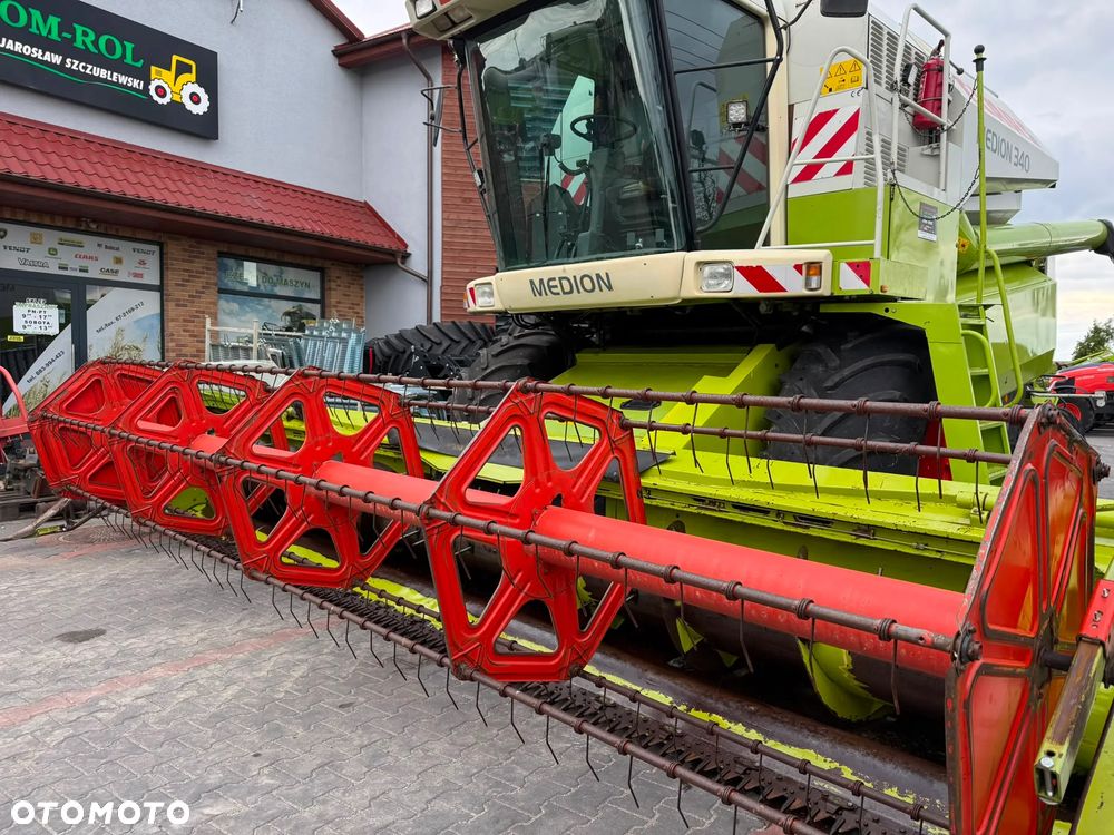 Claas MEDION 340 330  MEGA 350 320 - 8