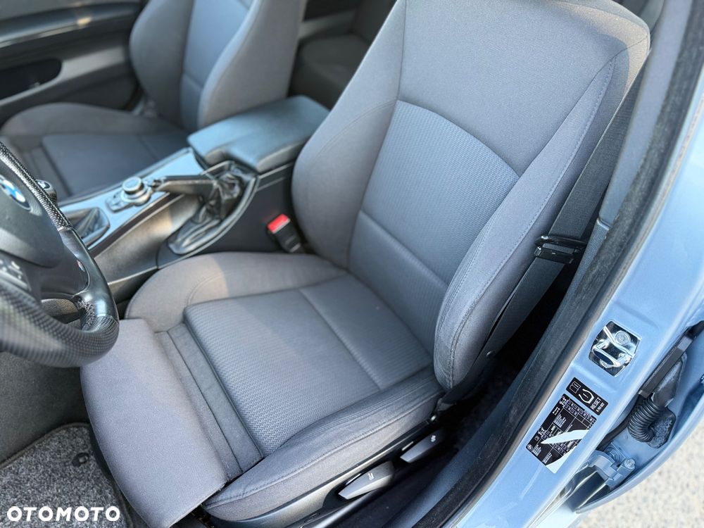 BMW Seria 3 318i - 19