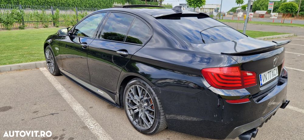 BMW Seria 5 535i xDrive Sport-Aut. Modern Line - 13