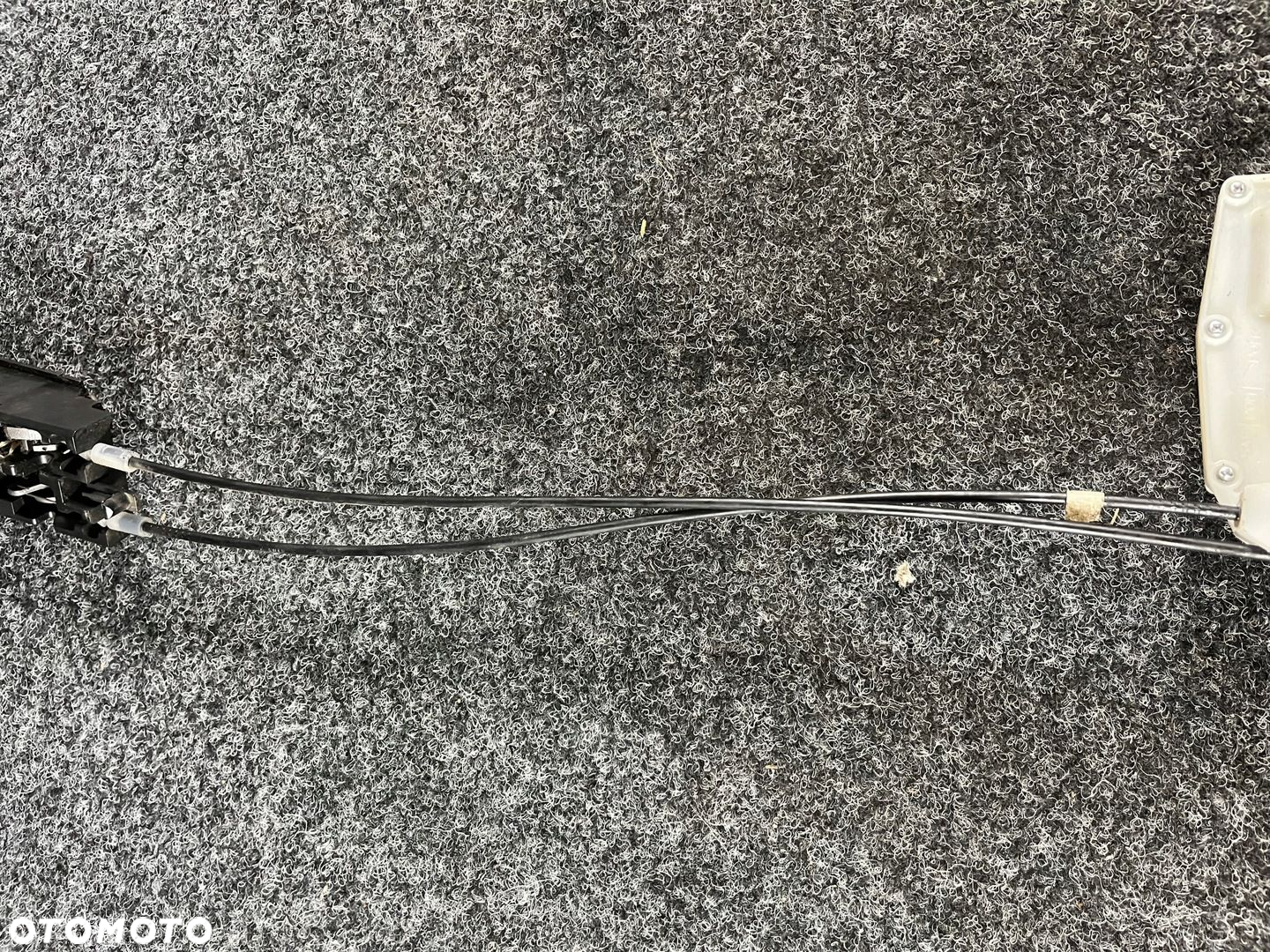 suzuki swift mk6 IV lift zamek drzwi prawy przód przedni 7pin europa - 5