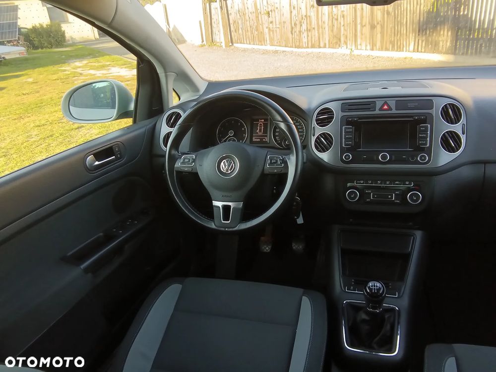 Volkswagen Golf Plus - 22