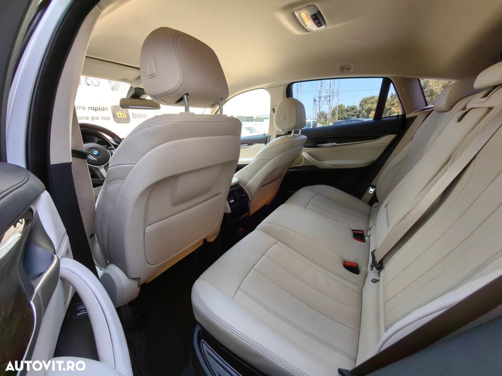 BMW X6 xDrive30d - 18