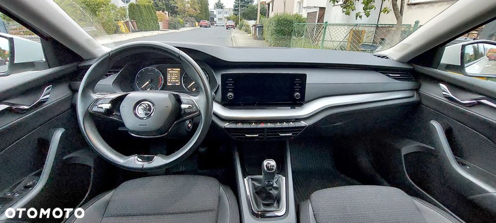 Skoda Octavia 1.5 TSI ACT Ambition - 11