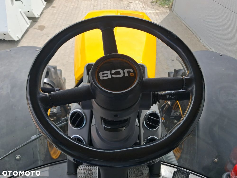 JCB Fastrac 4190 - 16