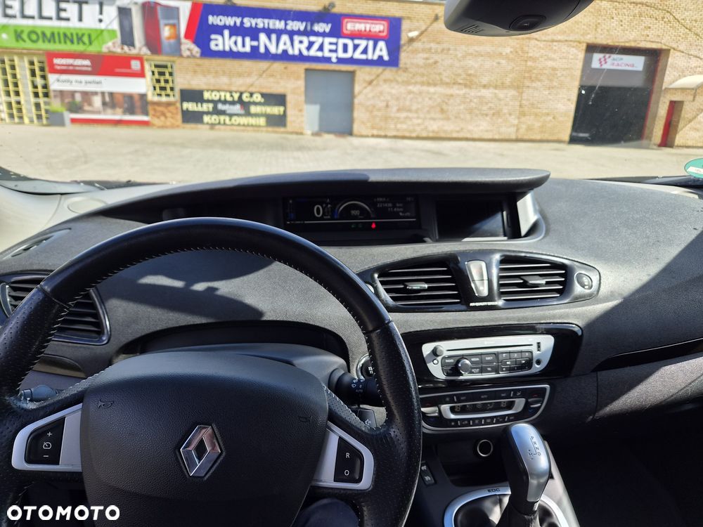 Renault Scenic 2013 photo 5