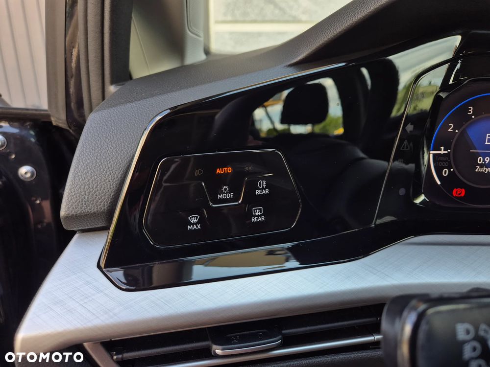 Volkswagen Golf Variant 1.5 TSI BMT Comfortline - 15
