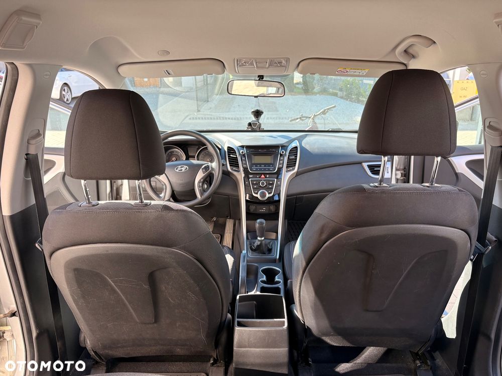Hyundai i30 1.4 CRDi Classic + - 20