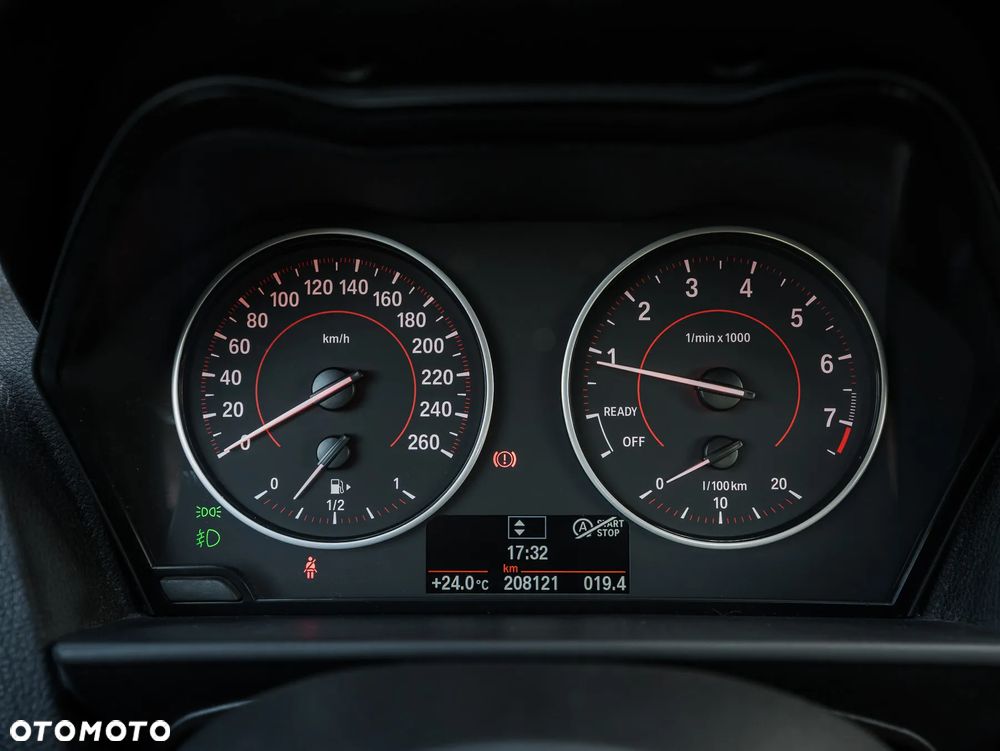 BMW Seria 1 120i Sport Line - 21