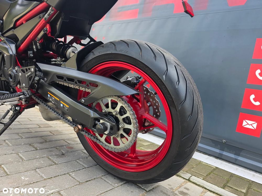 Kawasaki Z 900 - 7
