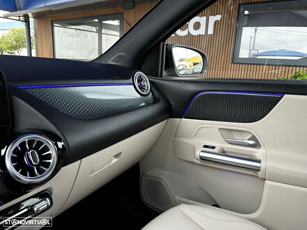 Mercedes-Benz GLA 250 e Progressive - 48