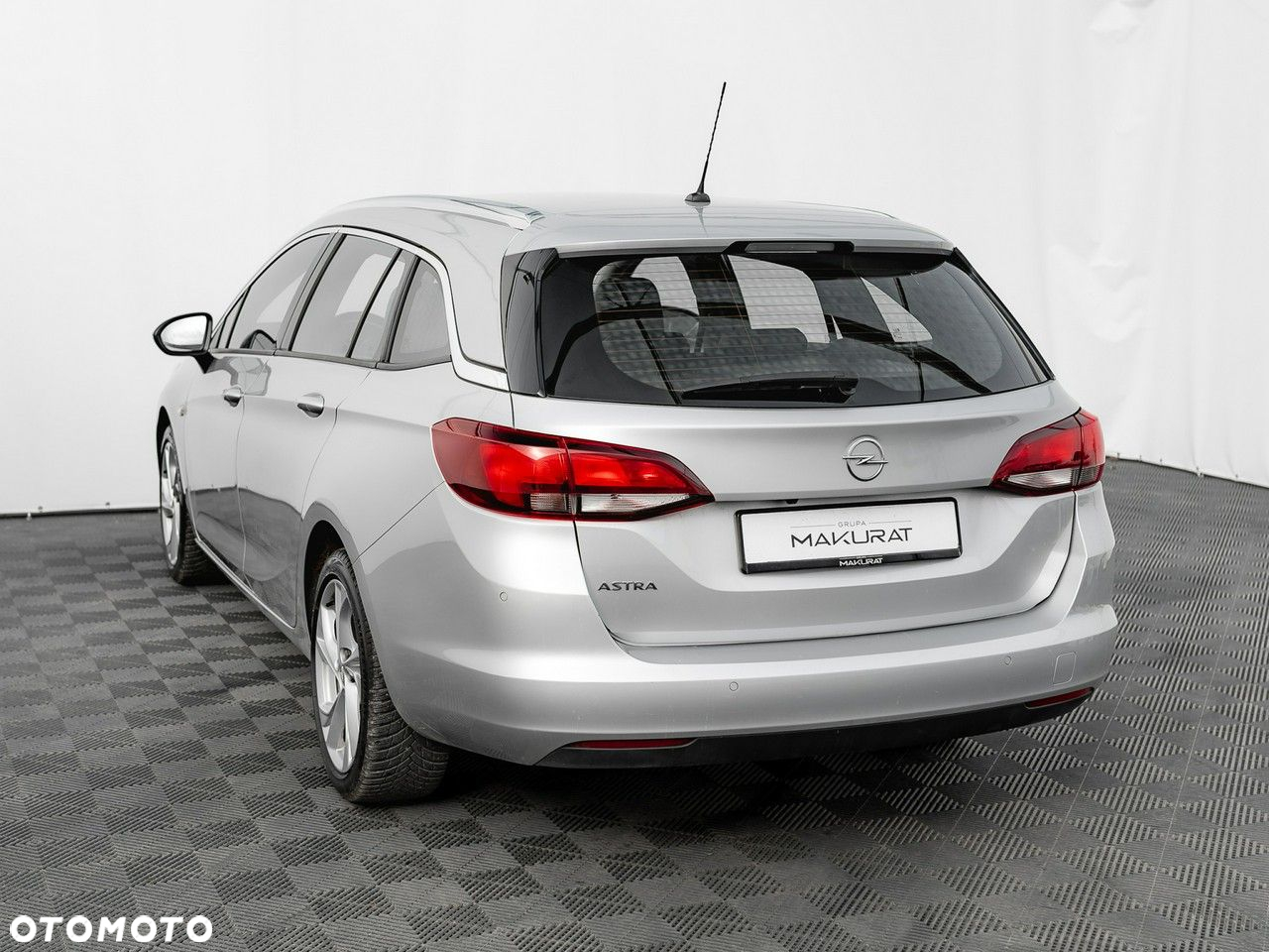 Opel Astra V 1.2 T Elegance S&S - 5
