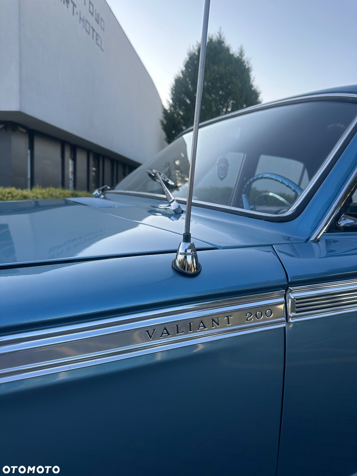 Plymouth Valiant - 10