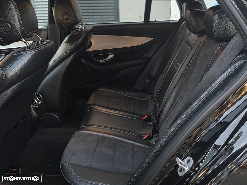 Mercedes-Benz E 300 de 9G-TRONIC AMG Line - 11