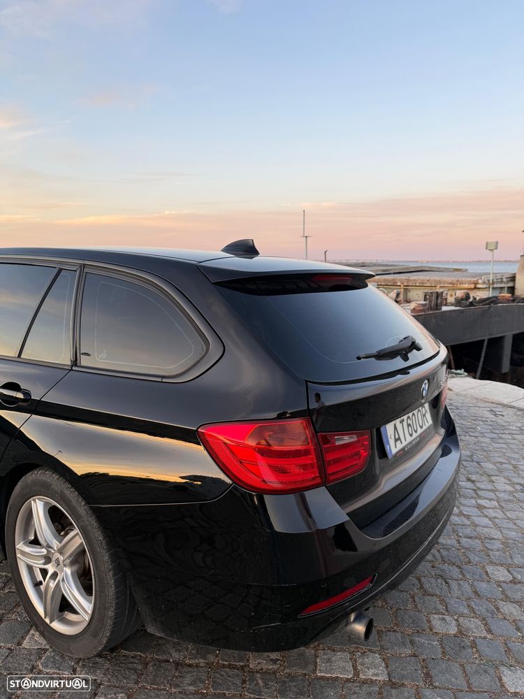 BMW 320 d Sport Line - 6