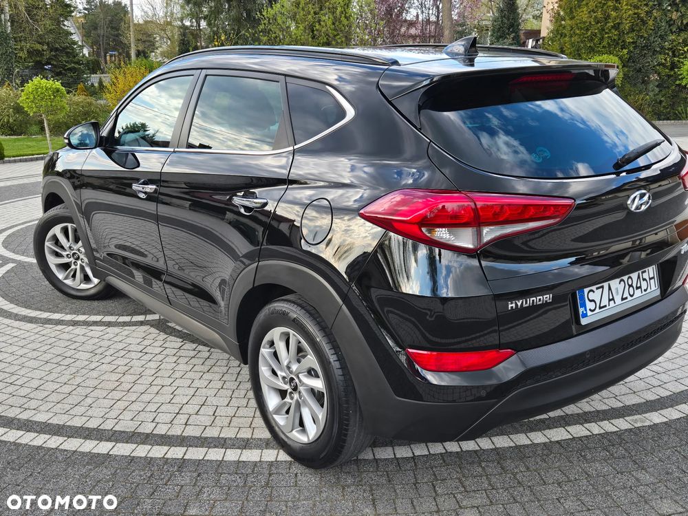 Hyundai Tucson blue 1.7 CRDi 2WD Intro Edition - 4