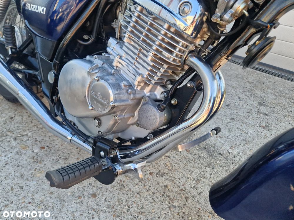 Suzuki Marauder - 16