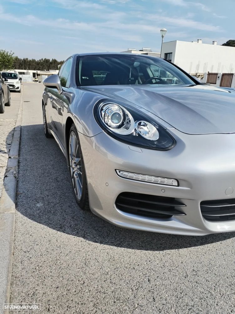 Porsche Panamera S Hybrid - 3