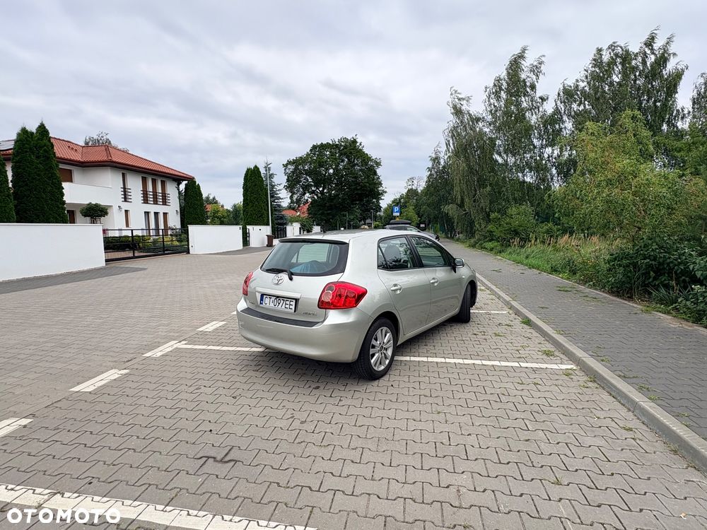 Toyota Auris 1.4 VVT-i Luna - 5