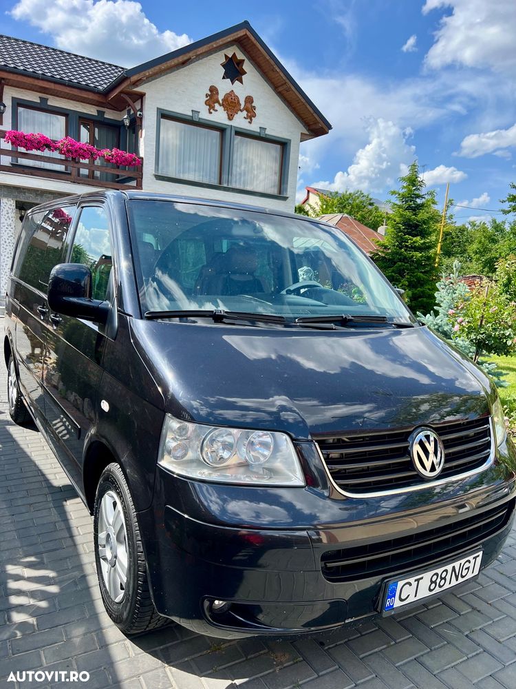 Volkswagen Multivan - 1