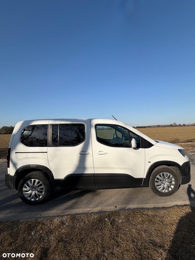 Peugeot Rifter - 8