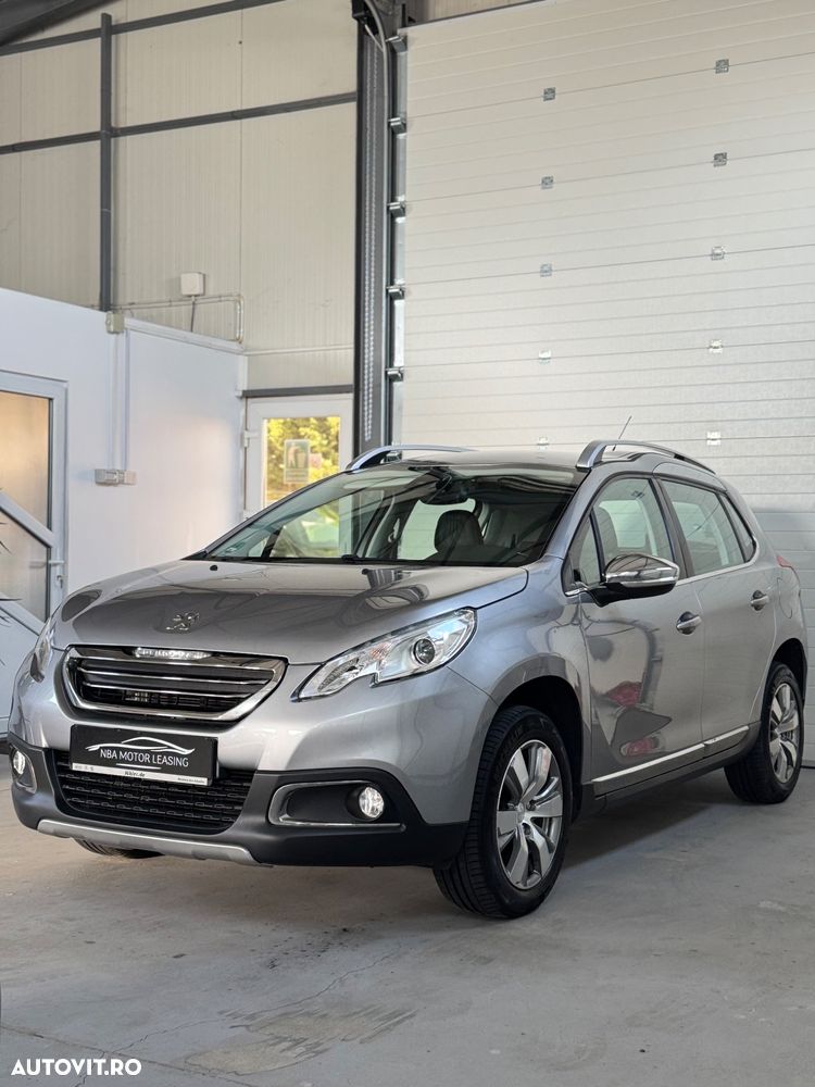 Peugeot 2008 PureTech 82 Allure - 1
