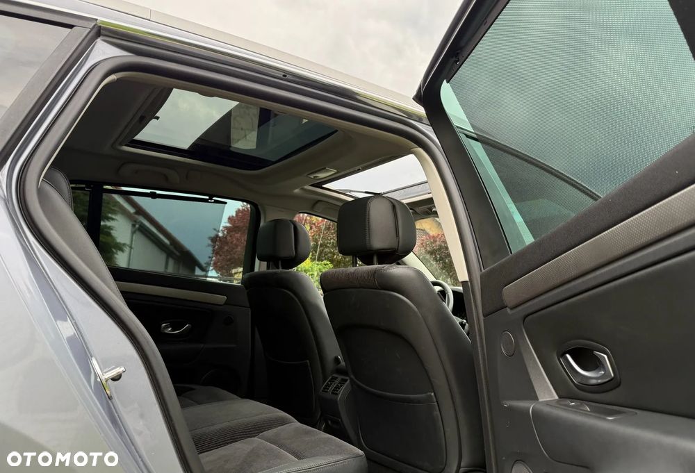 Renault Laguna dCi 110 FAP Limited - 16
