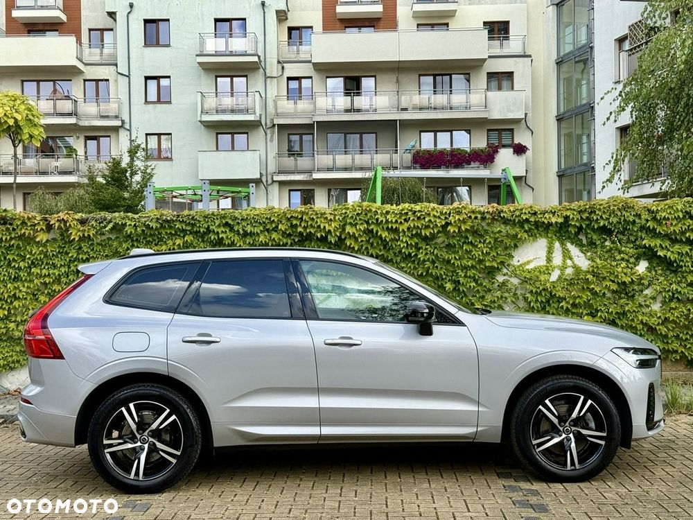Volvo XC 60 B4 B R-Design - 13