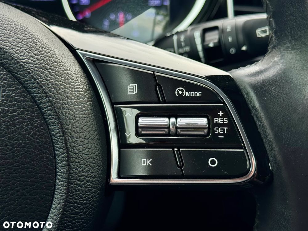 Kia Ceed - 22