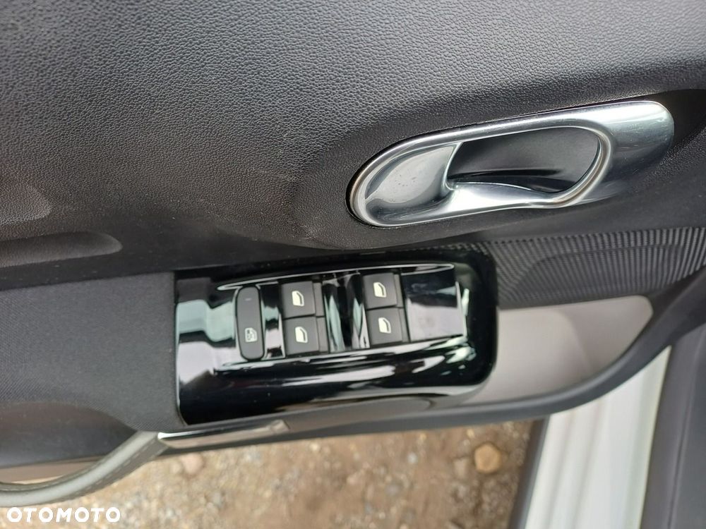 Citroën C3 1.2 PureTech Origins S&S EAT6 - 16
