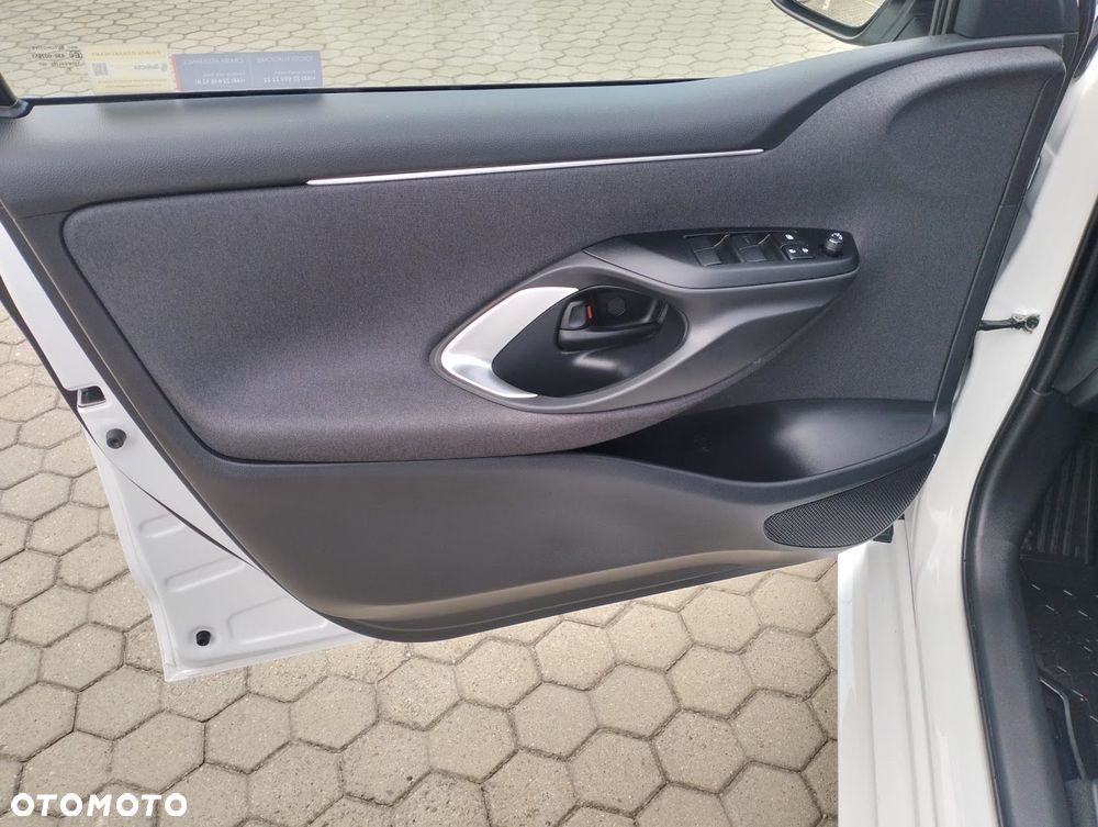 Toyota Yaris 1.5 Style - 12