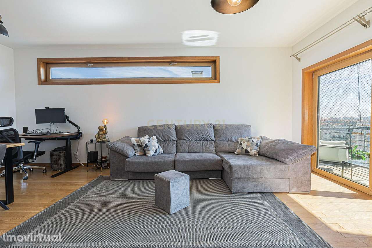 Apartamento T2 localizado na Urbanização Colinas do Cruzeiro - Odivela - Grande imagem: 4/53