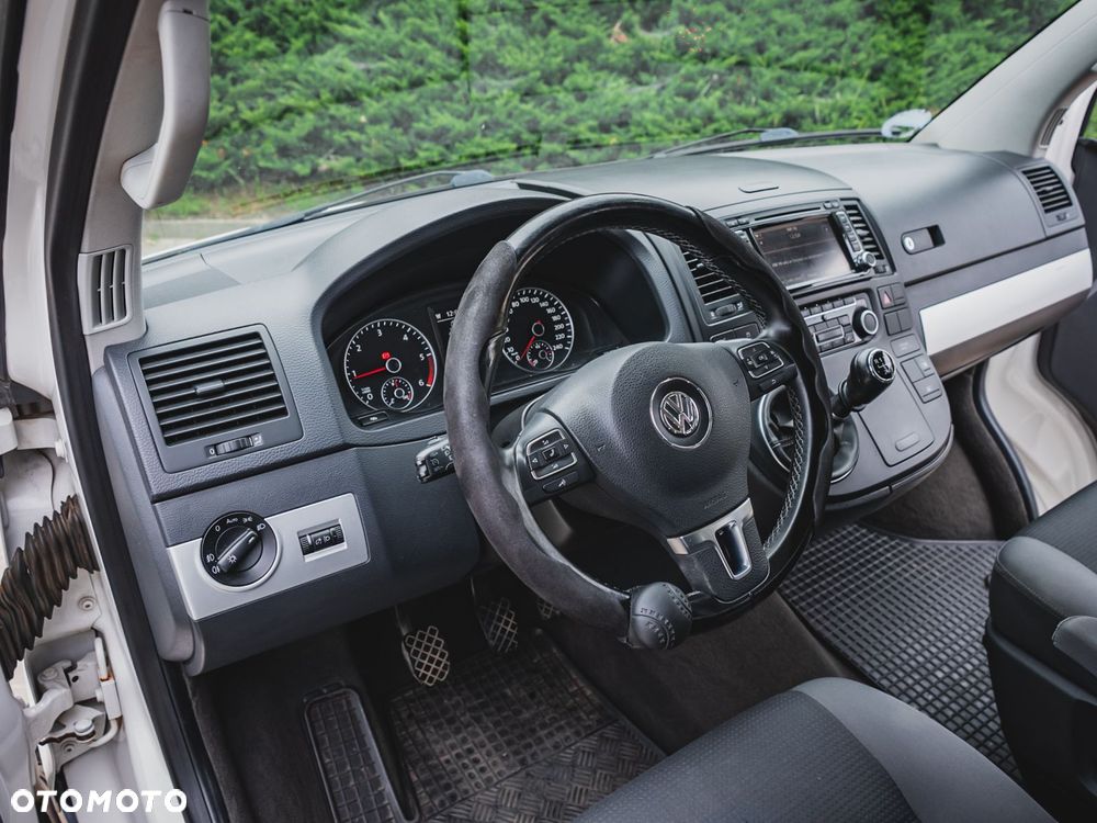 Volkswagen Multivan - 4