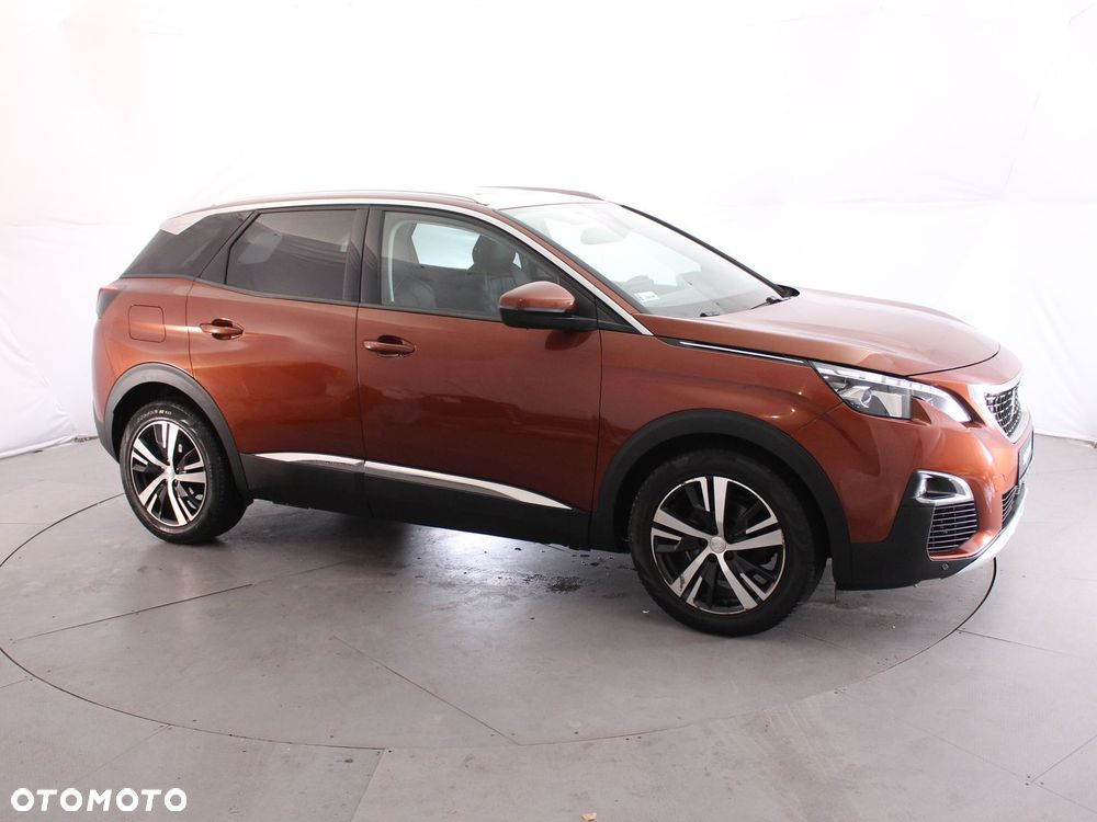 Peugeot 3008 1.2 PureTech Allure Pack S&S EAT8 - 10