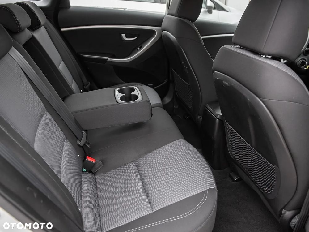 Hyundai i30 2016