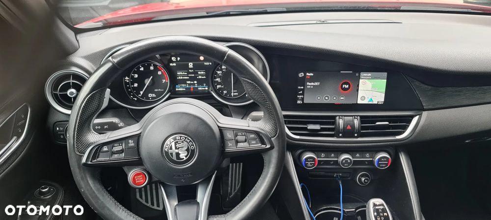 Alfa Romeo Giulia - 24