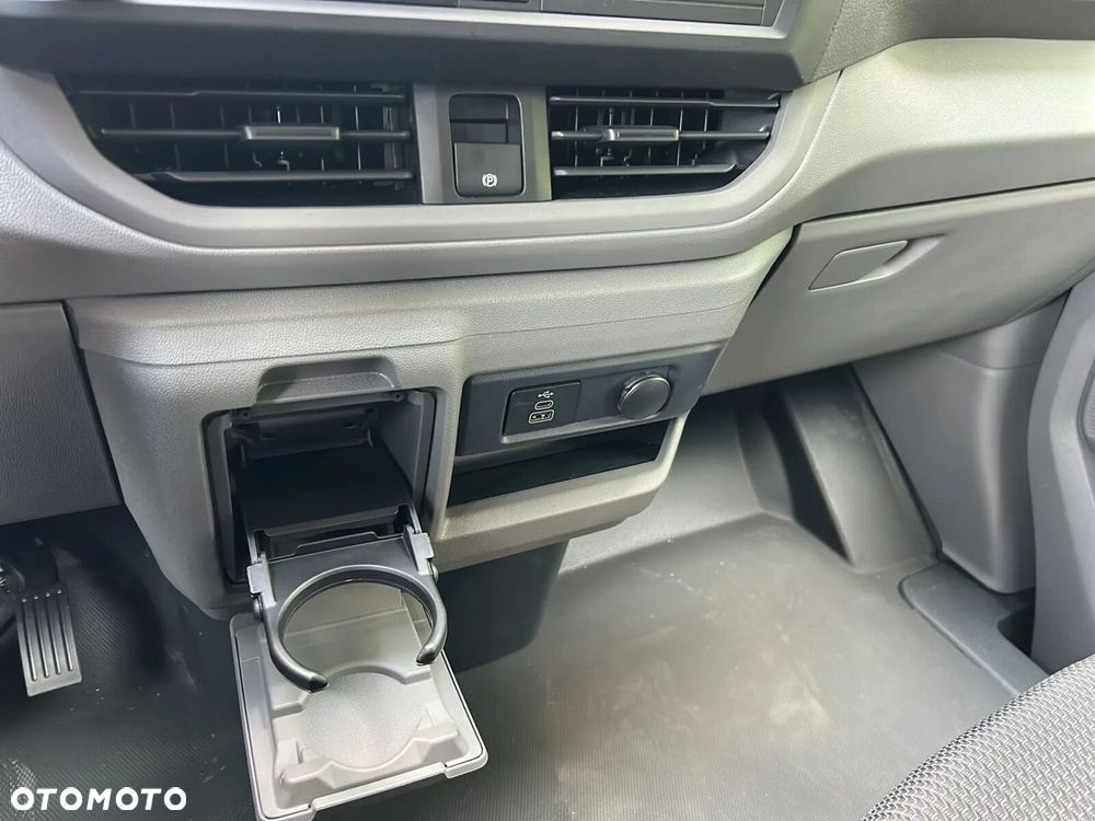 Volkswagen Transporter Furgon L2/4MOTION 4x4/AUTOMAT, 2.0 TDI 150 KM - 30