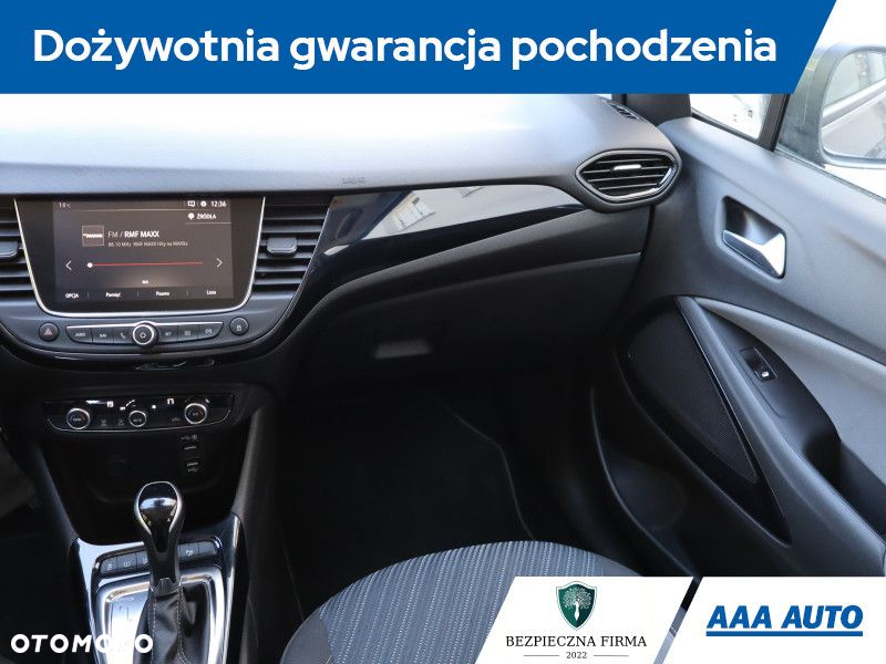 Opel Crossland X - 9