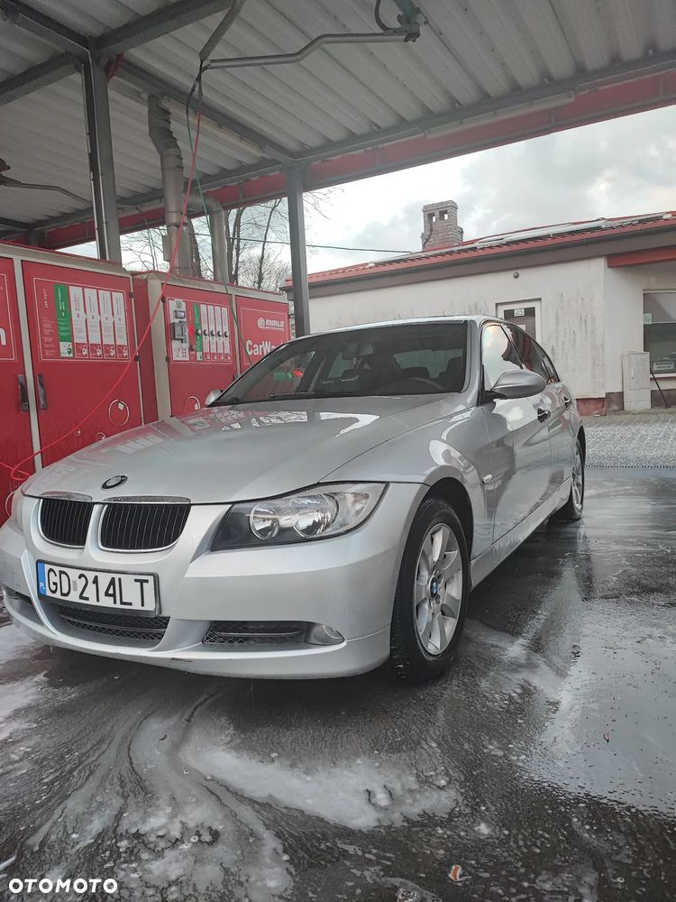 BMW Seria 3 - 1