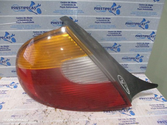 Farol Tras CC5288529 CHRYSLER NEON 2000 2.0 135CV 4P CASTANHO ESQ - 1