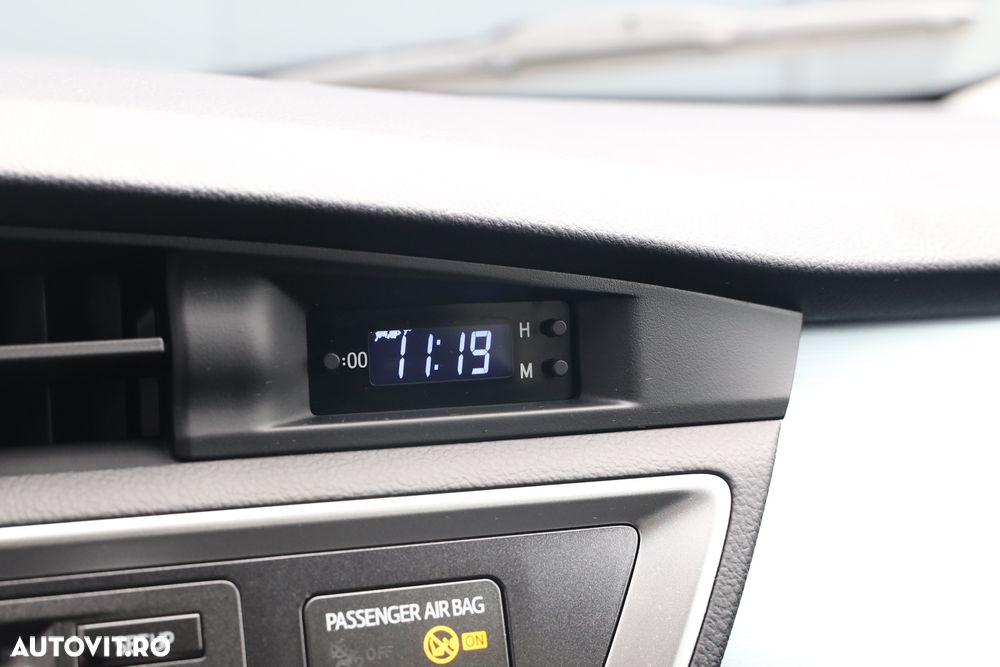 Toyota Auris 1.8 L VVT-i Hybrid Luna - 23